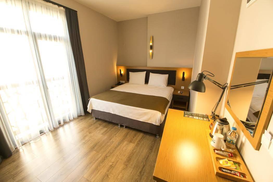 Big Point Plus Hotel بيغا المظهر الخارجي الصورة